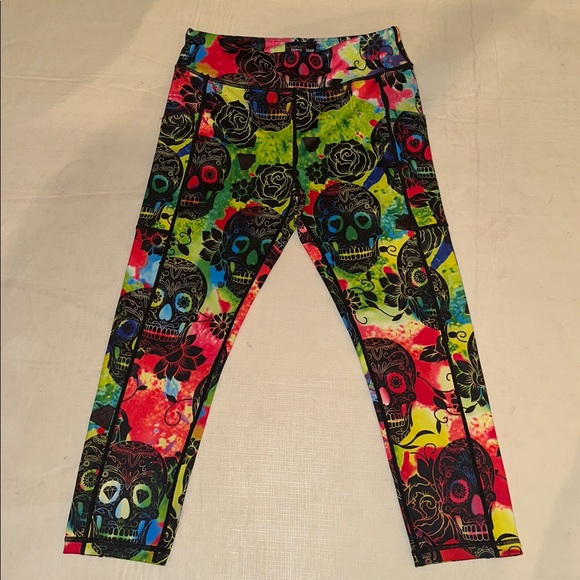 Constantly Varied Gear Pants - CVG *NWOT* Women's Skull Tie Dye Capri Leggings
